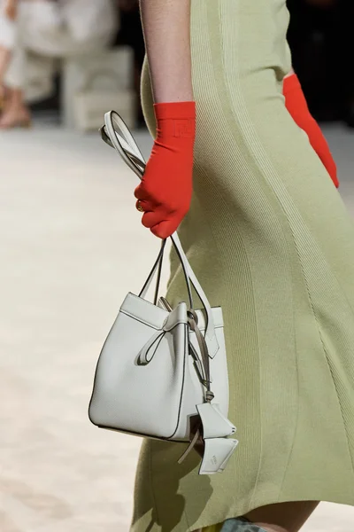 Look 117